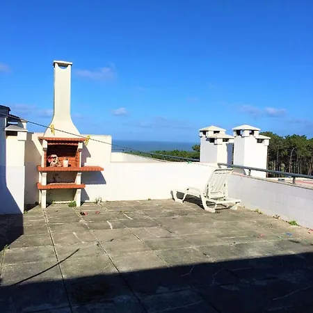 Homestay Madeira's House *